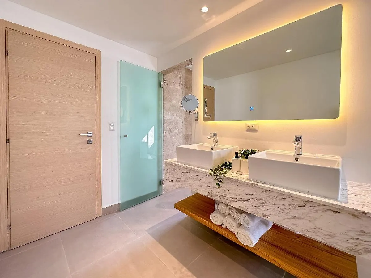 Fantastic Brand New Beach Condo Punta Cana 0*,  Dominican Republic